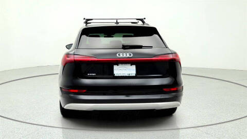 2019 Audi e-tron quattro Premium Plus