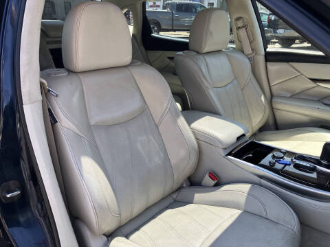 2016 Infiniti Q70L 3.7