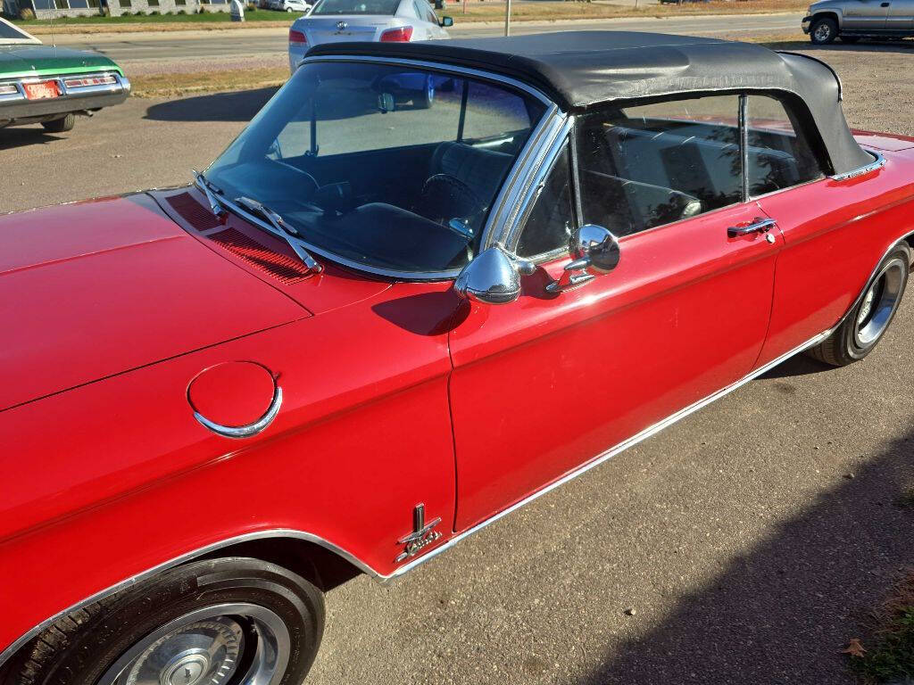 1964 Chevrolet Corvair Monza 35