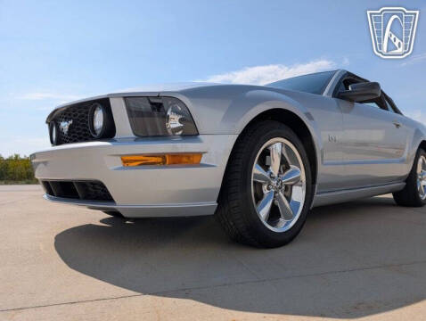 2005 Ford Mustang