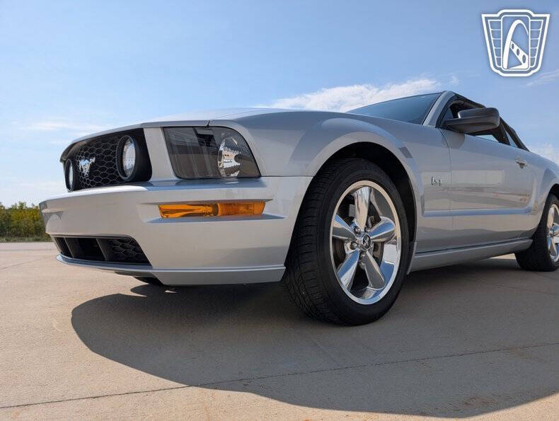 2005 Ford Mustang