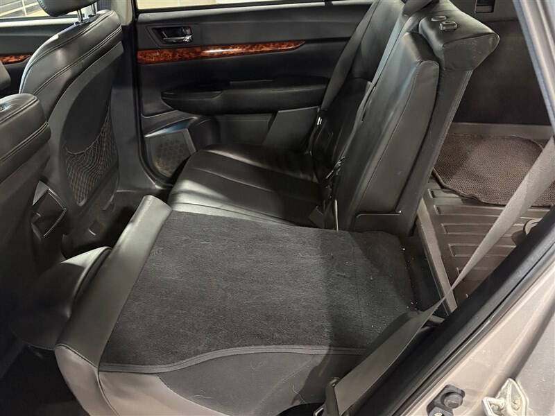 2011 Subaru Outback 2.5i Limited