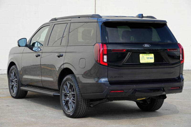 2026 Ford Expedition Platinum