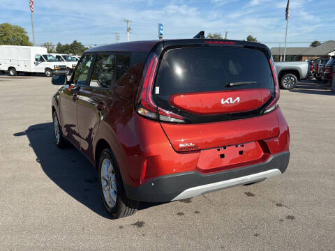 2023 Kia Soul LX