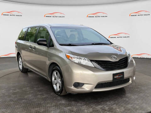 2017 Toyota Sienna L 7-Passenger
