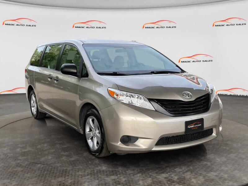 2017 Toyota Sienna L 7-Passenger