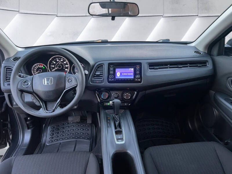 2017 Honda HR-V LX