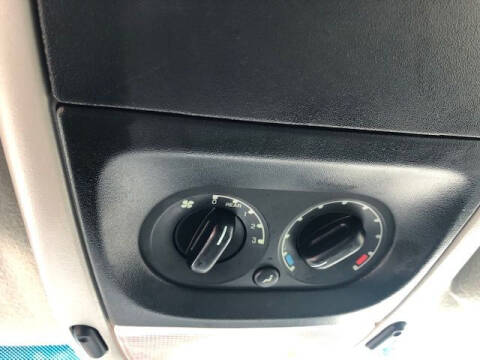 2004 Ford Explorer XLT