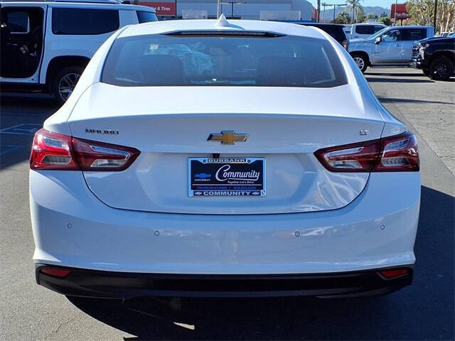 2024 Chevrolet Malibu LT