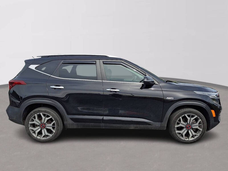 2023 Kia Seltos SX