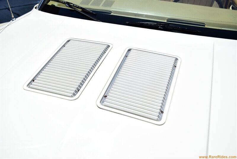 1986 Chrysler Le Baron Mark Cross Town and Country