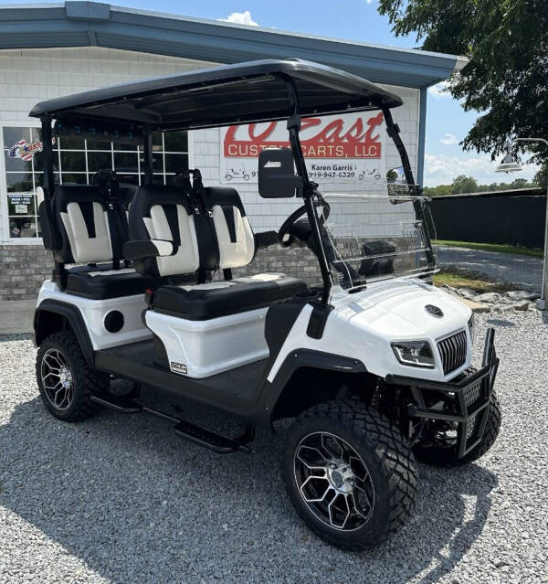 2024 Evolution D5F4 Maverick - LITHIUM for sale at 70 East Custom Carts LLC in Goldsboro NC