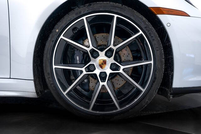 2026 Porsche 911 Carrera