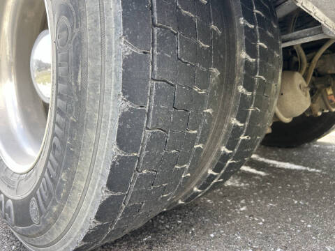 2006 Peterbilt 335 Mechanic's Truck