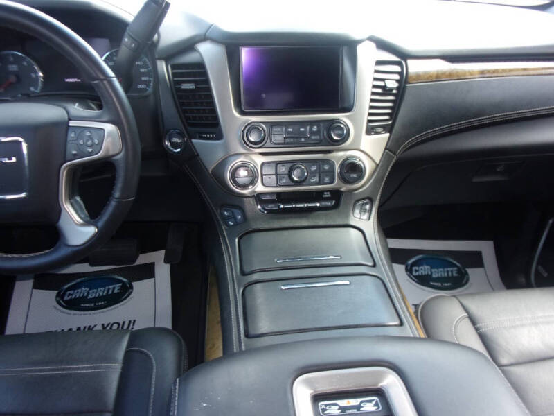 2017 GMC Yukon Denali