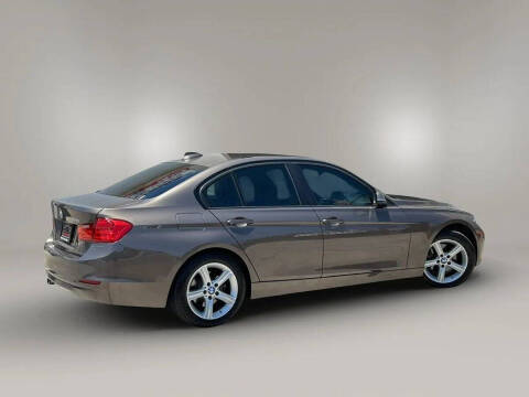 2013 BMW 3 Series 328i