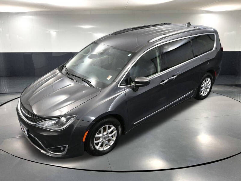 2020 Chrysler Pacifica Touring L