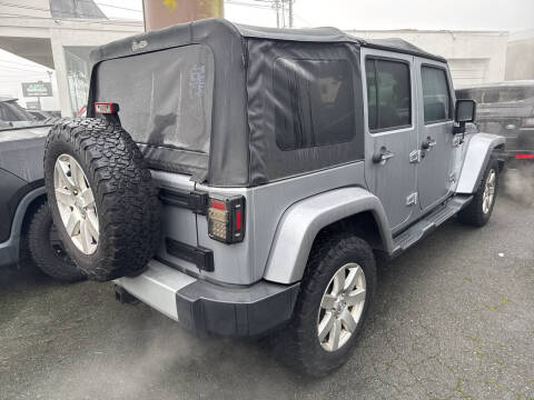 2013 Jeep Wrangler Unlimited Sahara