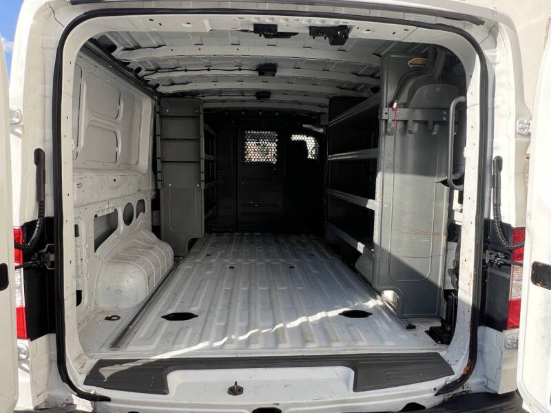 2020 Nissan NV 2500 HD SV