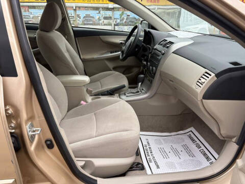 2011 Toyota Corolla LE