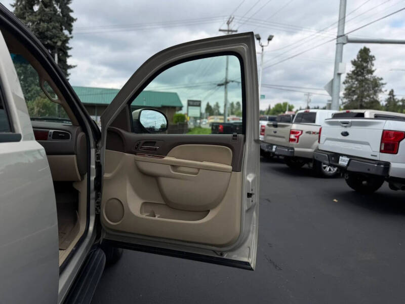 2011 GMC Yukon SLT