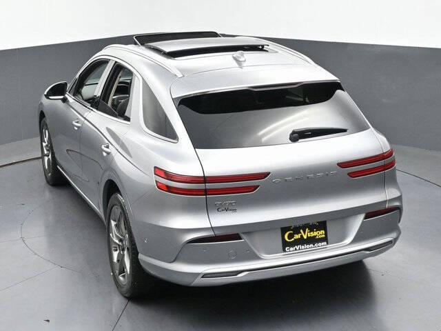 2023 Genesis Electrified GV70