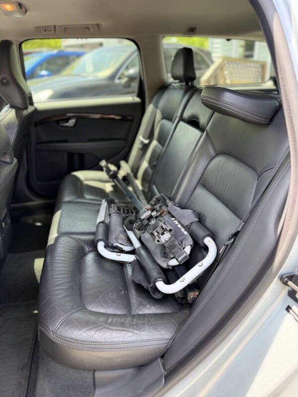 2013 Volvo XC70 T6 Platinum