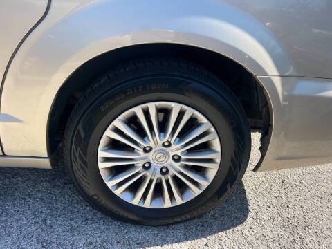 2015 Chrysler Town and Country Touring-L