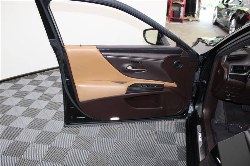 2019 Lexus ES 350 F SPORT