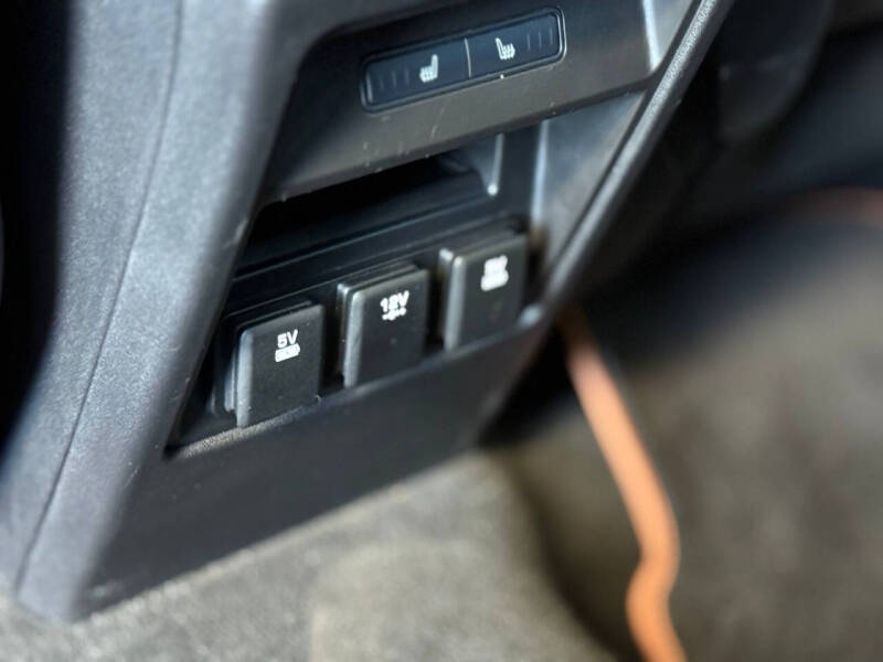 2015 Land Rover Discovery Sport HSE LUX