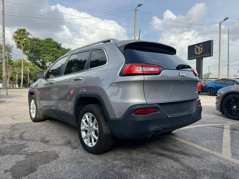 2018 Jeep Cherokee Latitude Plus