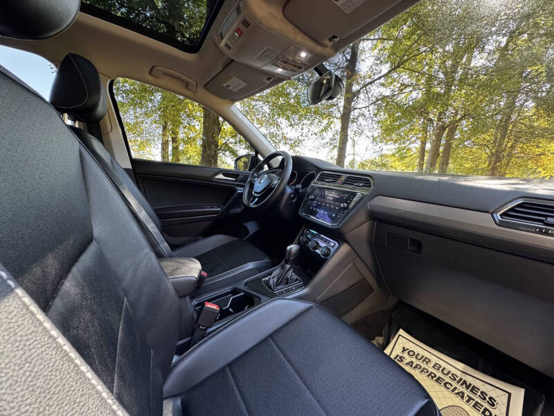 2021 Volkswagen Tiguan SE