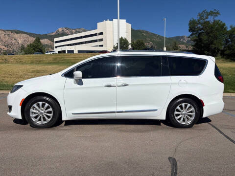 2019 Chrysler Pacifica Touring L