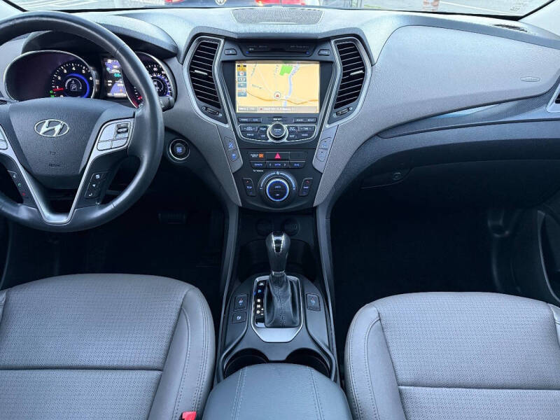 2015 Hyundai Santa Fe Sport 2.4L