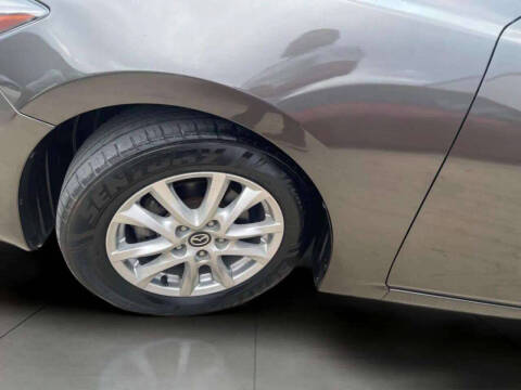 2015 Mazda MAZDA3 i Grand Touring