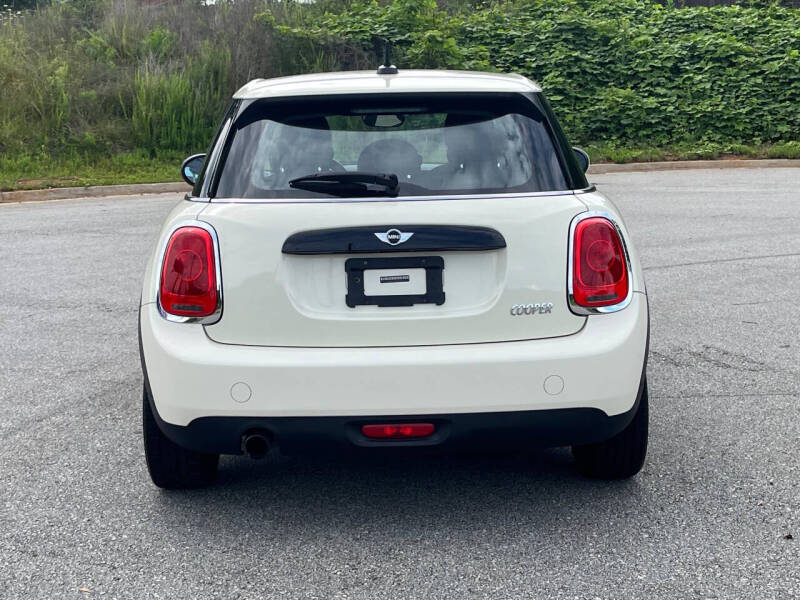 2016 MINI Hardtop 4 Door Cooper