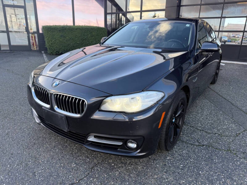 2015 BMW 5 Series 528i