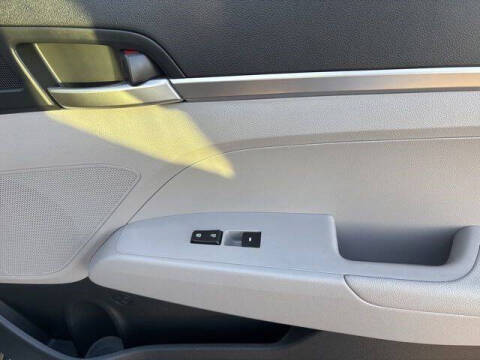 2019 Hyundai Elantra