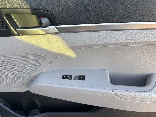 2019 Hyundai Elantra