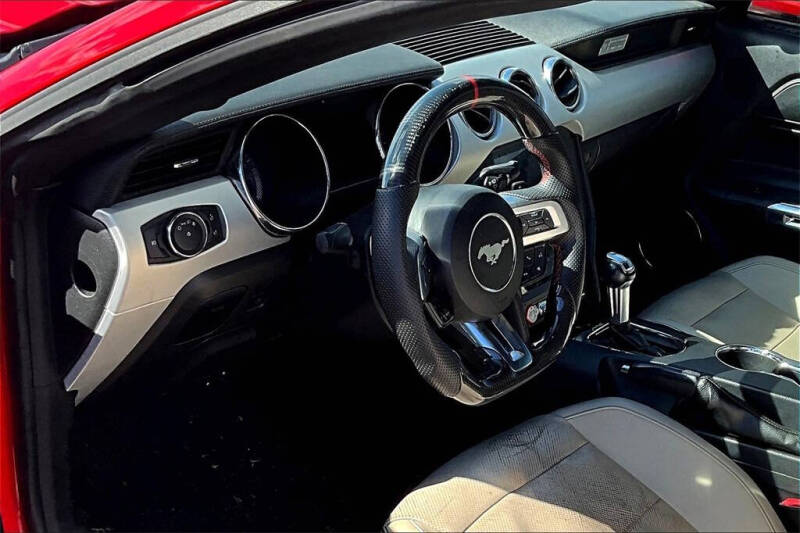 2017 Ford Mustang GT Premium