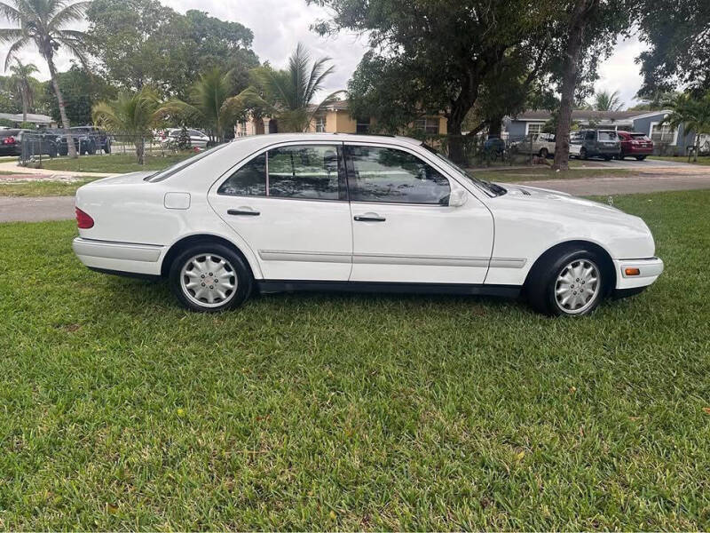 1997 Mercedes-Benz E-Class E 300D