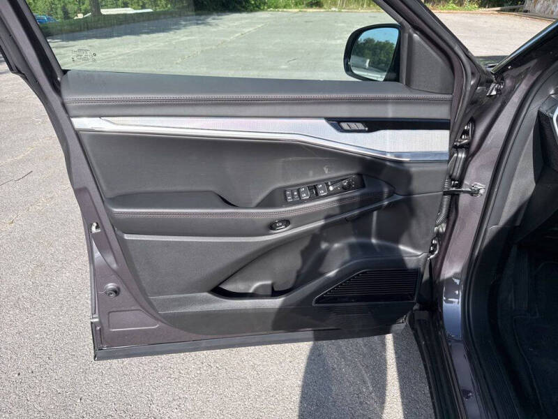 2025 Jeep Wagoneer S Launch Edition