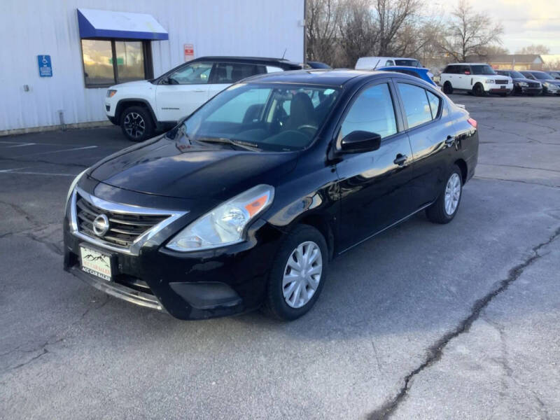 2016 Nissan Versa 1.6 S