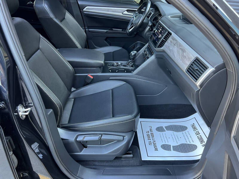 2020 Volkswagen Atlas Cross Sport V6 SE 4Motion