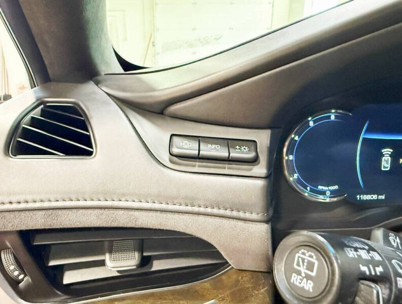 2018 Cadillac Escalade Platinum