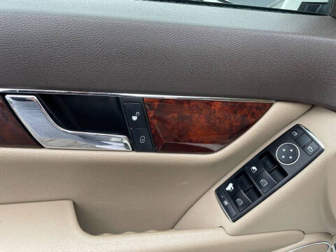 2011 Mercedes-Benz C-Class C 300 Sport 4MATIC