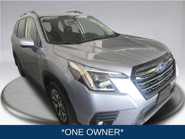 2022 Subaru Forester Premium
