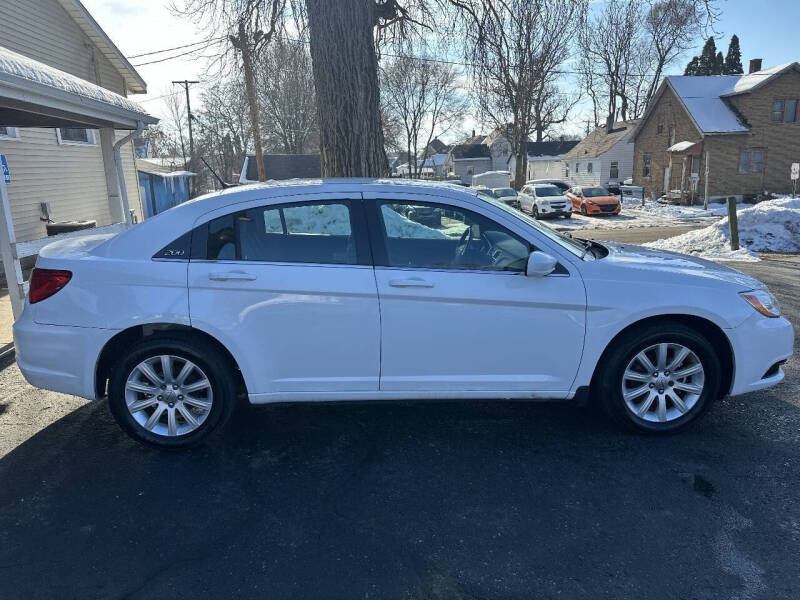2013 Chrysler 200 Touring