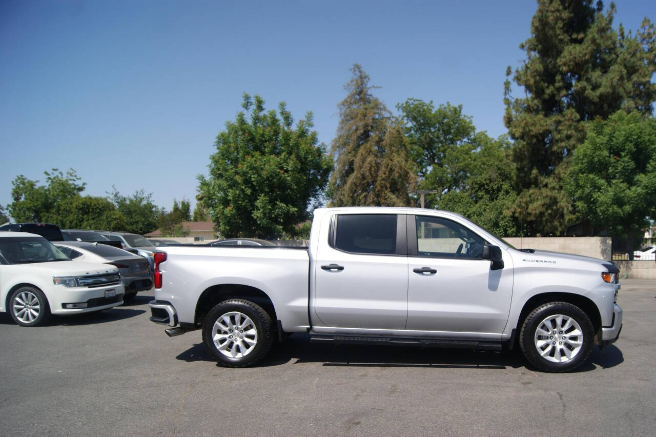 2019 Chevrolet Silverado 1500 for sale at Auto Plaza in Fresno, CA