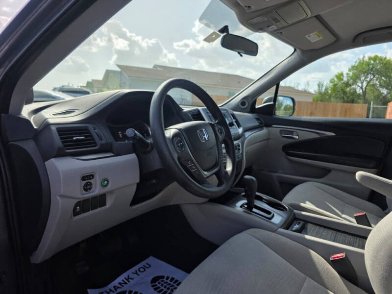 2016 Honda Pilot LX